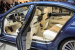 Alpina B7 auf der IAA 2019: Blick in den Innenraum.