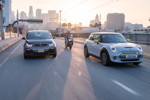 Der neue MINI Cooper SE - zusammen mit dem BMW C evolution und dem BMW i3.