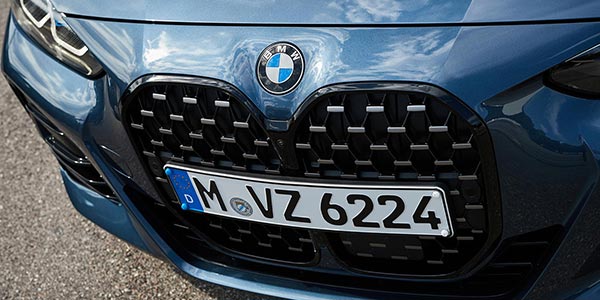 BMW 4er Coupe. M Carbon Exterieur Paket.