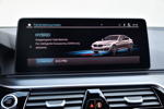 Die neue BMW 545e xDrive Limousine, Bord-Bildschirm: Hybrid-Modus.
