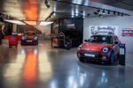 BMW Welt: MINI-Ausstellung mit dem MINI Clubman iund dem neiuen MINI John Cooper Works GP.