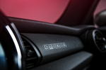MINI John Cooper Works, individuelle Dekorleiste im Beifahrerbereich aus dem 3D Drucker