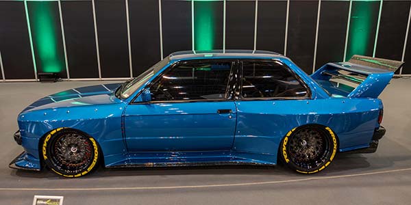 BMW 3er in der tuningXperience, Essen Motor Show 2022, in BMW 'Long Beach Blue'