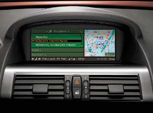 Bord-Monitor im BMW 6er Coup�