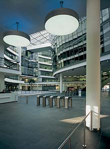 BMW Group Forschungs- und Innovationszentrum (FIZ), Projekthaus, Foyer 