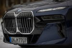 BMW i7 M70 xDrive (G70) von Christian ('Christian'), Front mit BMW Kristallscheinwerfern und Niere Iconic Glow, sowie M Logo