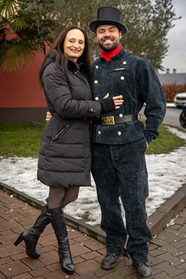 Rhein-Ruhr-Stammtisch im Januar 2026: Polina ('ENGEL 07') mit Forums-Schornsteinfeger Alain ('Alien')