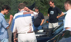 auf dem Parkplatz des Golfclubs Grevenm�hle