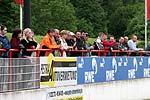Stammtischteilnehmer schauten zu beim Kartfahren