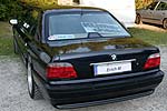 Erichs BMW 740i mit Schild in der Heckscheibe Klimacheck