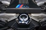 Im Motorraum des BMW 750i (E38) von Peter (peter-express)