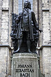 Johann Sebastian Bach Denkmal vor der Thomas Kirche in Leipzig