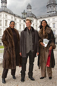 Mode-Schau vor dem Schloss Bensberg im Rahmen des Althoffs Festival der Meisterköche