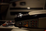 Mittelkonsole mit Sitzverstellung und iDrive Controller im BMW 760Li (Modell E66)