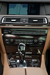 BMW 750i (F01), Mittekonsole 