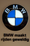 BMW Leuchtschild im Autohaus Ekris
