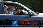 7-forum.com Jahrestreffen 2012: Erich ('Erich M.') und Linde in ihrem BMW 750iL (E38)