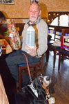 Rheinischer Weihnachts-Stammtisch: Walter ('wbwaldi') mit Hund Leon