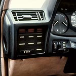 BMW 7er-Reihe der 1. Generation, Check-Control
