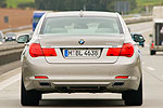 BMW 750Li (F02) auf der Autobahn