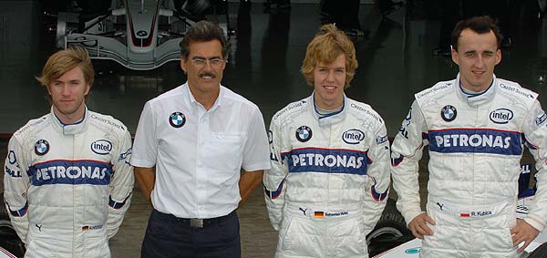 Das Fahrerteam zum Saisonende 2006 wird auch im Jahr 2007 fr Sauber BMW an den Start gehen