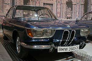 BMW 2000 CS (Foto von der Techno Classica 2006)