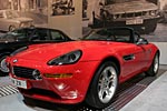 BMW Z8 mit V8-Motor, 4.941 cccm, 400 PS, 6-Gang, 1.585 kg, 250 km/h, 4,4 m lang