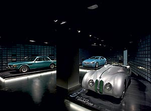 Ausstellungsraum „Schatzkammer” im BMW Museum München