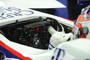 Robert Kubica am Steuer seines BMW Sauber F1 Boliden