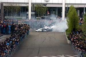 Nick Heidfeld auf dem Gel�nde des BMW Werkes in M�nchen