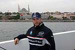 Nick Heidfeld bei einer Fahrt �ber den Bosporus am Mittwoch vor dem F1-Rennen in Istanbul