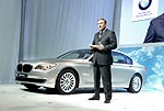 BMW Vorstandsvorsitzender Dr. Norbert Reithofer bei der BMW Pressekonferenz in L.A.