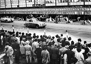   BMW 328 Mille Miglia Bügelfalten-Roadster während des I. Gran Premio Brescia delle Mille Miglia, 28.04.1940