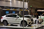 BMW Messestand auf der My Car Tuning-Messe in Dortmund 2010, vorne derBMW X6 xDrive35i Performance