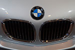BMW Z3, Motorhaube mit BMW-Emblem