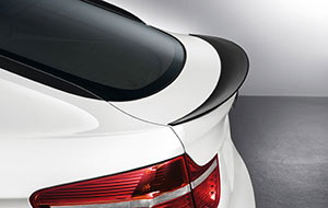 BMW X6 mit BMW Performance Produkten, Heckspoiler