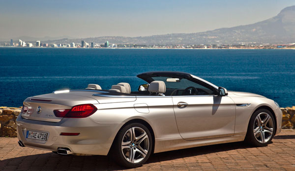 BMW 650i Cabrio bei Gordons Bay.