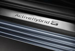 BMW ActiveHybrid 5, Einstiegsleiste