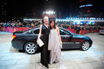 Berlinale 2011: Feo Aladag und Sibel Kekilli an einem BMW 7er (F02).