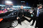 Berlinale 2011: Jeff Bridges steigt aus einem 7er-BMW.