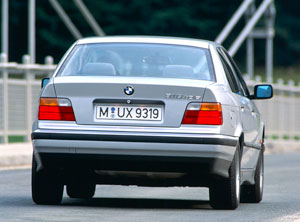 Die dritte BMW 3er Generation, Modellreihe E36