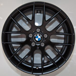 BMW Performance Felge Y-Speiche 359 schwarz mit M-Symbol