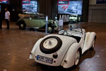 BMW feiert 75 Jahre BMW 328 auf der Techno Classica 2011