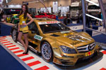 Mercedes-Benz Bank AMG C-Coup 2012, mit Grid-Girl