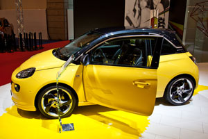 Deutschland-Premiere für den neuen Opel Adam auf der Essen Motor Show 2012