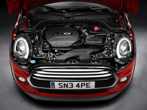 MINI Cooper, Motorraum, 3-Zylinder TwinPower Turbo Motor