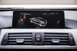 BMW 3er Plug-in Hybrid Prototyp, Bord-Bildschirm