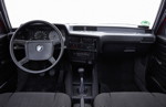 BMW 316, Modell E21, Innenraum vorne