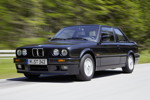 BMW 320is, Modell E30