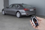 BMW 750Li, BMW Display Schlssel, Information ber Reichweite